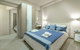 Dedis Apartment'S